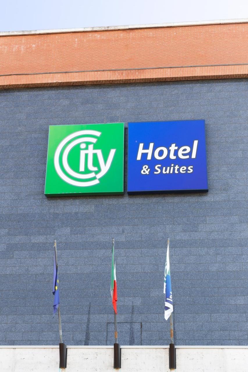 City Hotel & Suites Foligno Exterior foto